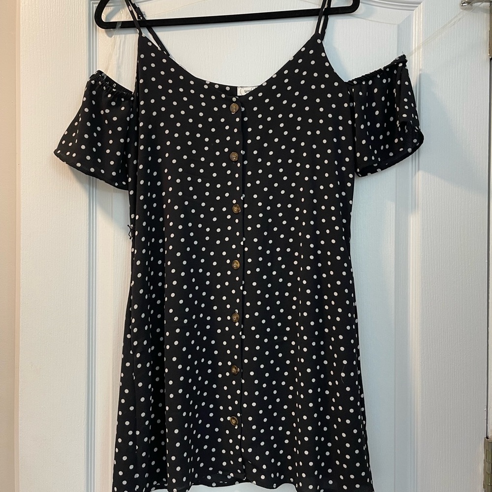 2/$25 or 3/$30….NWT black with white polka dots summer dress